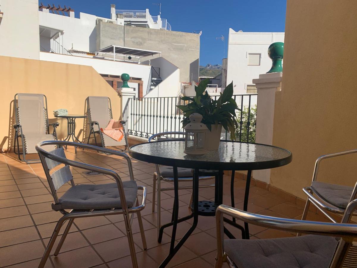 Apartamentos Nerjaluna Екстериор снимка